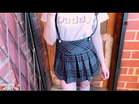 ❤️ Studentessa succhia il suo cazzo profondamente e scopa invece delle lezioni ❤ Video di sessoal it.redporn-tv.ru ❌❤